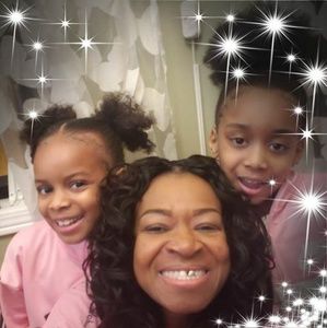 Meet your Posher, Kay